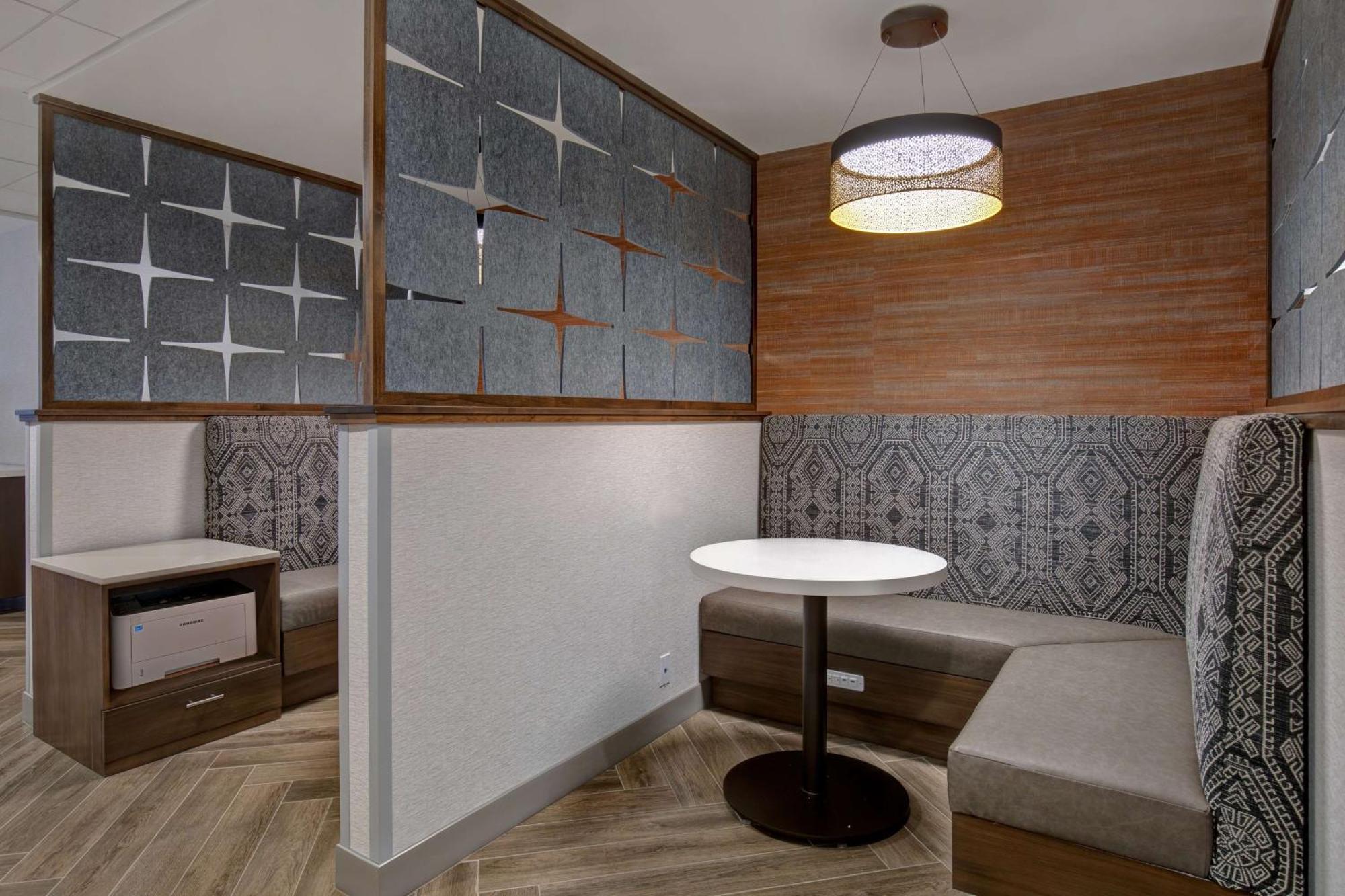 Hampton Inn Santa Fe South, Nm Екстериор снимка